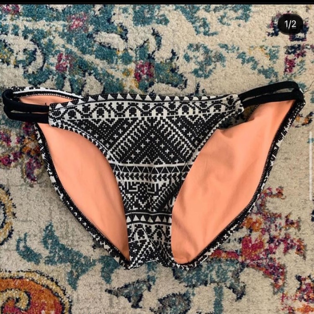 Bathing suit